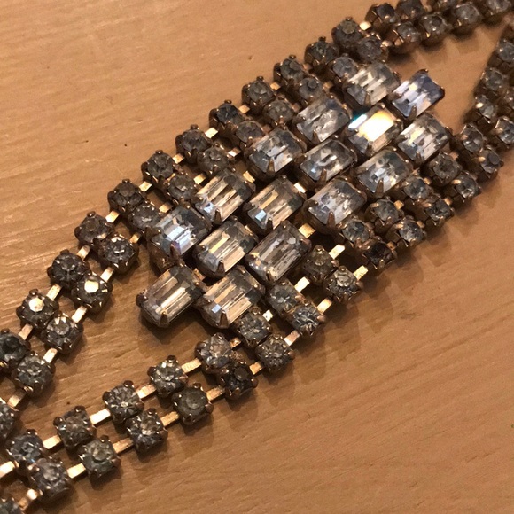 VINTAGE Pale blue rhinestone bracelet - Picture 2 of 4